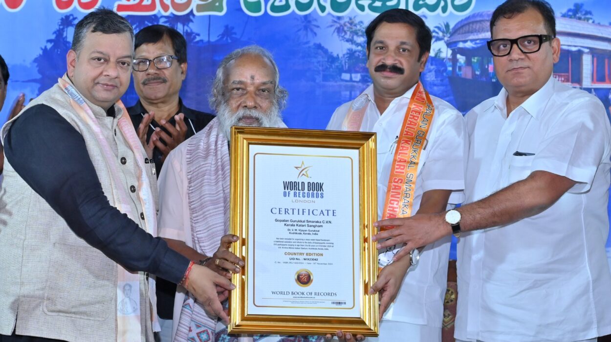 Gopalan Gurukkal Smaraka C.V.N. Kerala Kalari Sangham