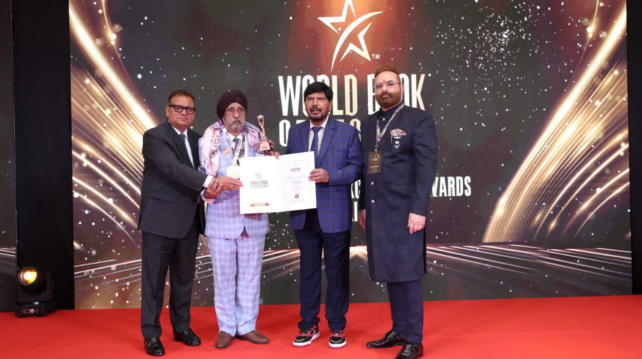 Daljit Singh Honoured with World Book of Records Excellence Certificate in Dubai