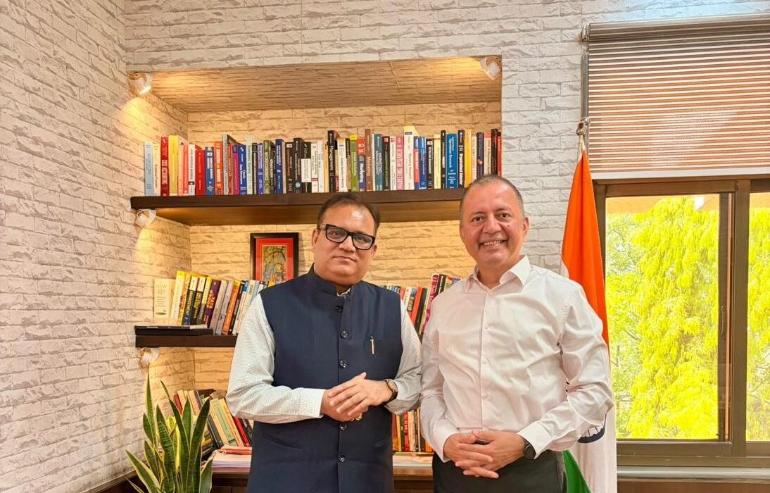 World Book of Records CEO Santosh Shukla Holds Courtesy Meeting with IIM Indore Director Dr. Himanshu Rai