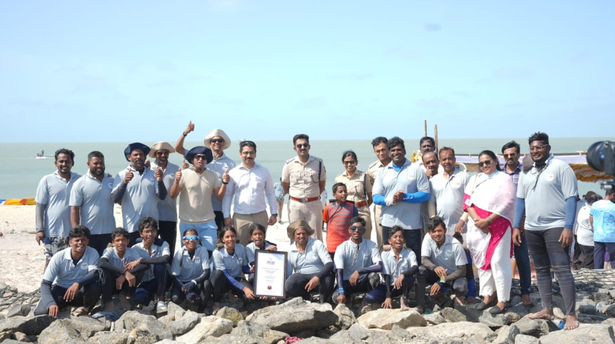 Cross-Country Kayaking Expedition for Ocean Conservation Earns World Record